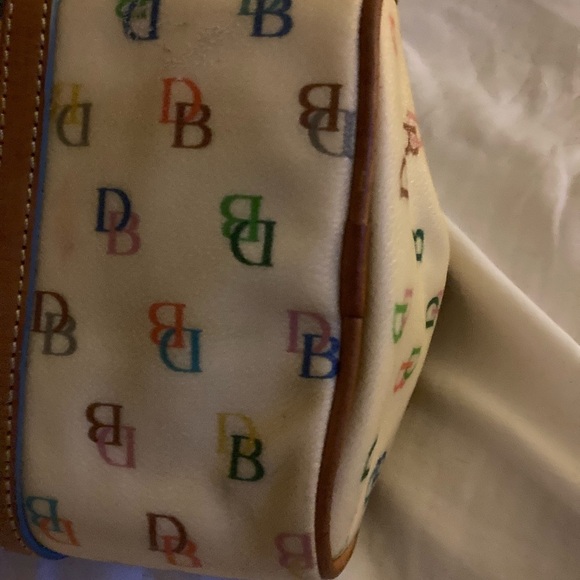 Vintage Dooney & Bourke Yellow Multicolor Shoulder Bag with Rainbow Zipper - Picture 2 of 7